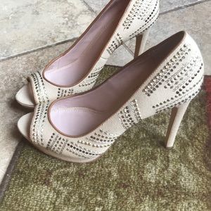 Vince Camuto peep toe heels